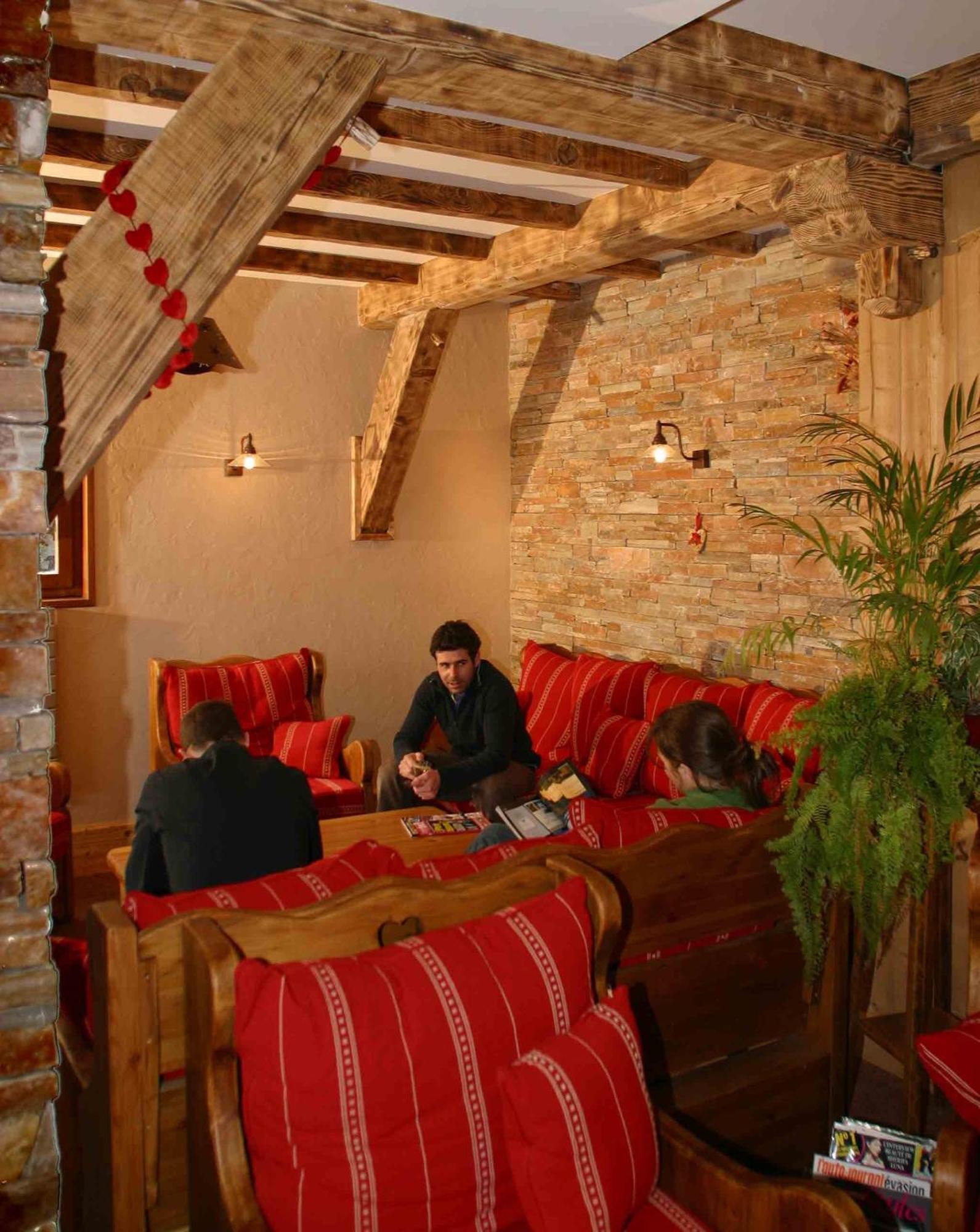 Hotel Le Christania Bellevaux Екстер'єр фото